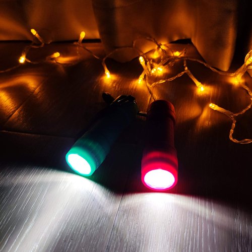 FASTPRO 30-Pack, 9-LED Mini Flashlight Set, AAA Batteries are Included and Pre-Installed, Perfect for Gift, Class Teaching, Camping, Wedding Favor