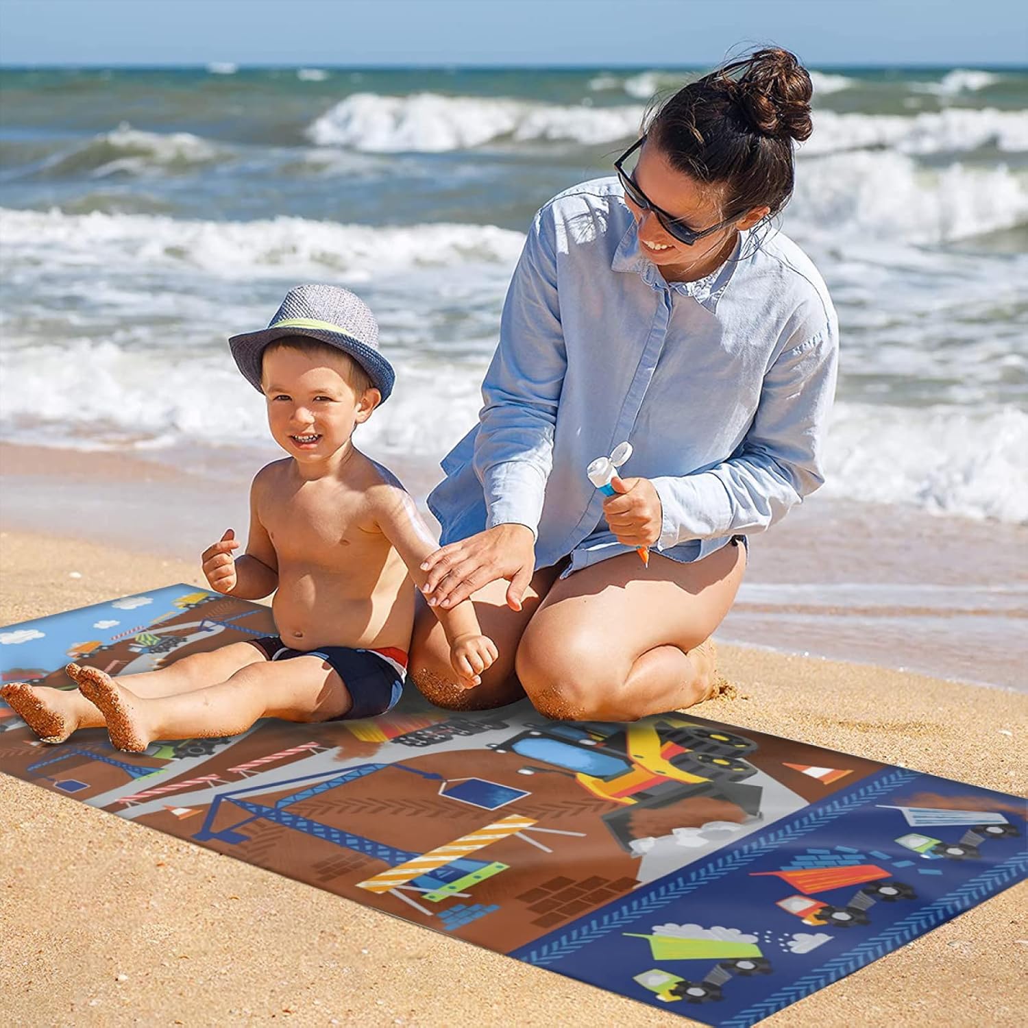 Skiennix Kids Oversized Beach Towel - Sand-Free Microfiber, Quick-Dry, Lightweight | 30x60in
