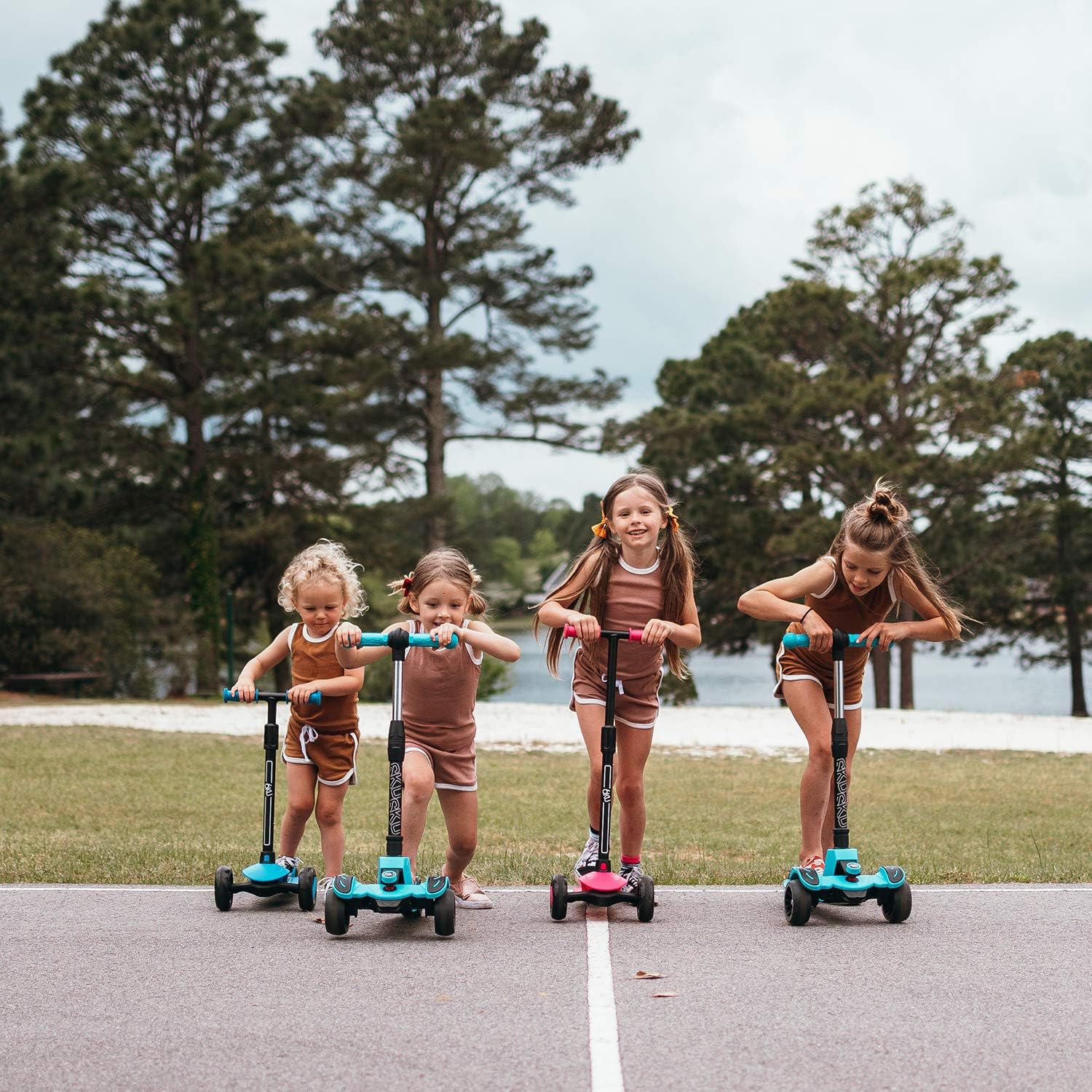 6KU Kids Scooter - Adjustable Height for Ages 3-10 | Extra-Wide PU LED Flash Wheels