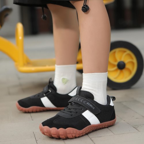 KUBUA Kids Barefoot Shoes Boys Girls Sneakers Lightweight Durable Tennis Shoes School Gym Sports Black 3.5 Big Kid