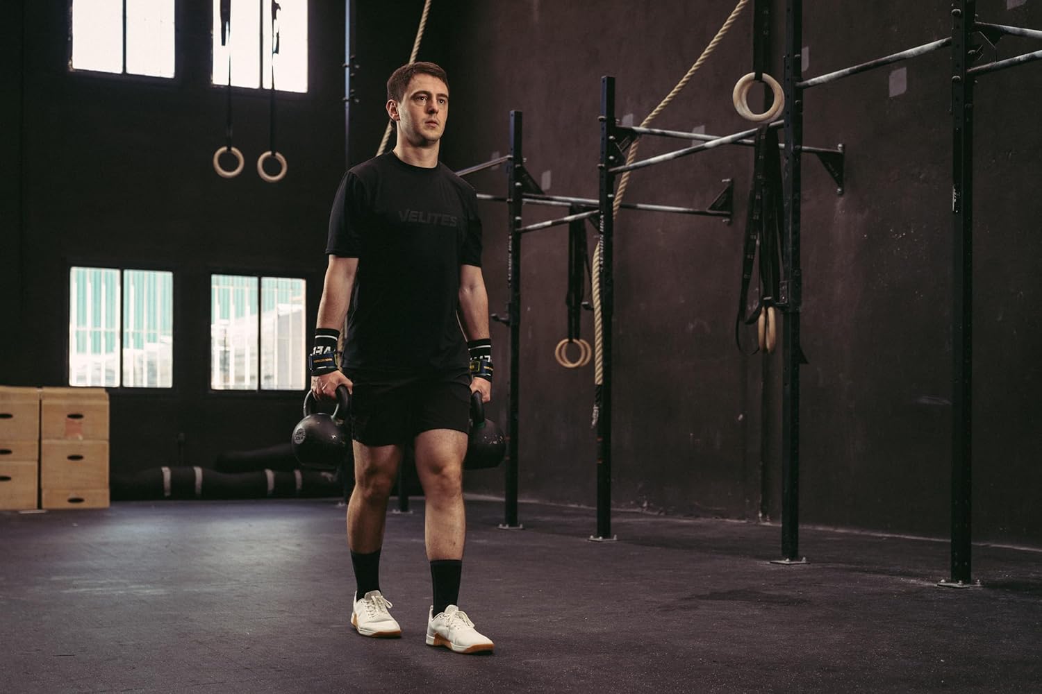 Velites - Official Crossfit® Games Quad Ultra Grips - No Chalk and Smooth Bars - Wristbands and Carry Bag Included - Pull-ups, Muscle-ups and Toes to bar