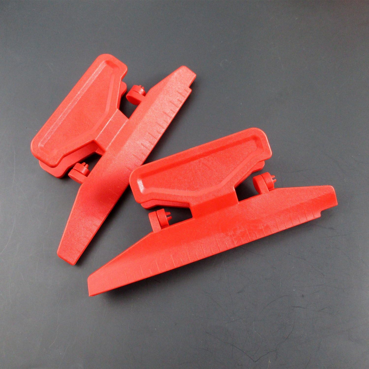 Skiennix Adjustable Fletching Jig - Straight & Helix Tool with Clamp for DIY Archery Arrows
