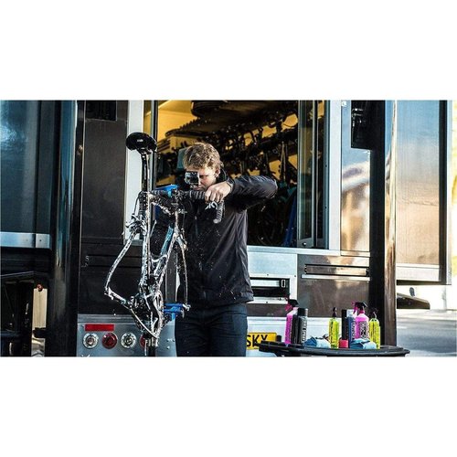 Muc-Off Two-Prong Bike Cleaning Brush