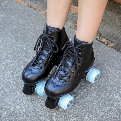 Ugboiu Roller Skates for Men and Women, Black Derby Roller Skates with 4 Shiny Wheel, Classic Double-Row Skates for Indoor and Outdoor