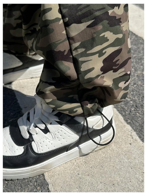 Floerns Girl's Camo Print Straight Leg Y2k Pants Elastic Waist Gym Track Pants Army Green 10Y