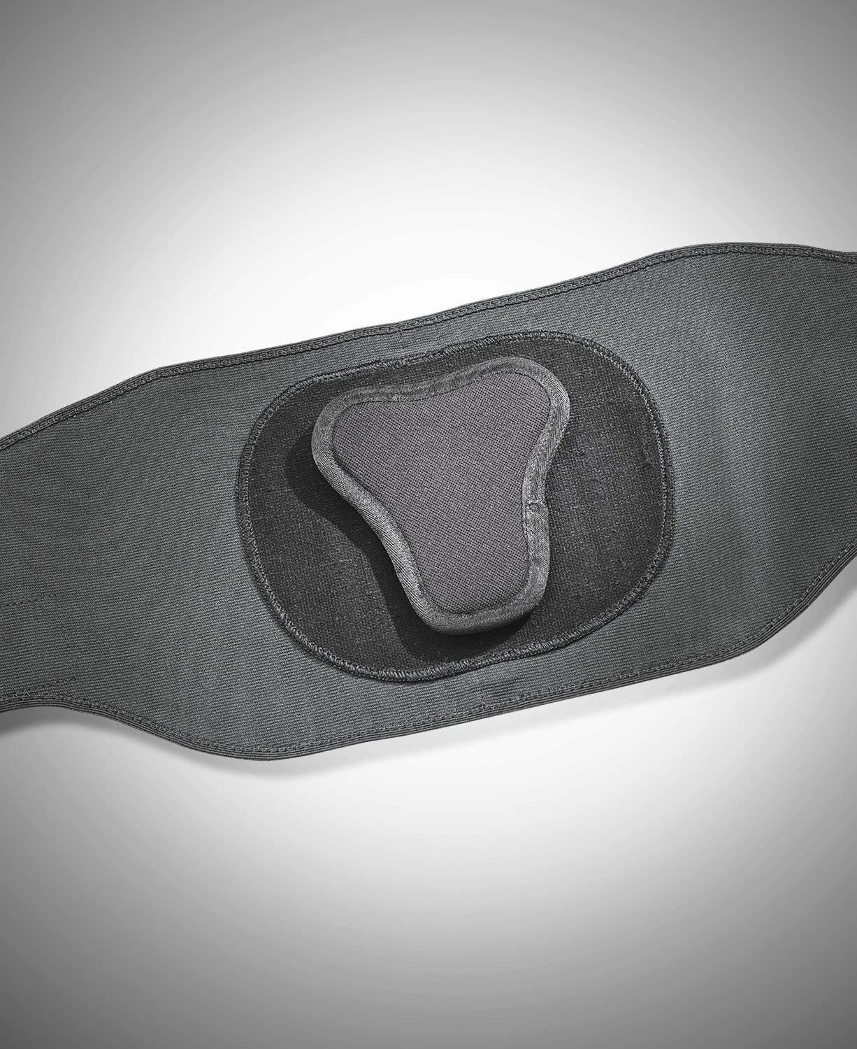 MUELLER Sports Medicine Lumbar Back Brace with Removable Pad, Ideal for Upper and Lower Back Pain, Relief & Support for Men and Women, Strains, Sciatica, Scoliosis, Black, Regular Size