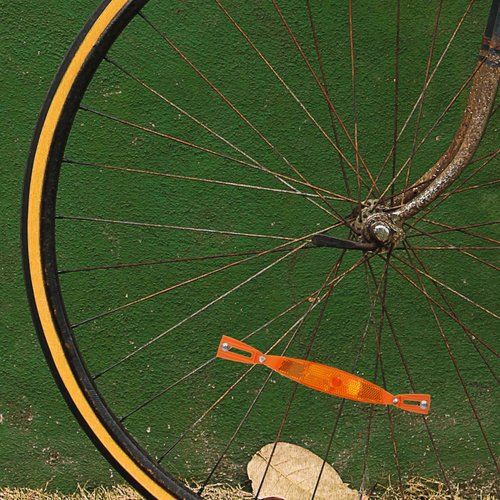 GOOHOCHY Bike Spoke Reflectors for Wheels Bicycle Wheel Reflectors Spoke Reflectors Easy Install Bright Reflective Accessories for Night Riding Safety 9.05 Inch