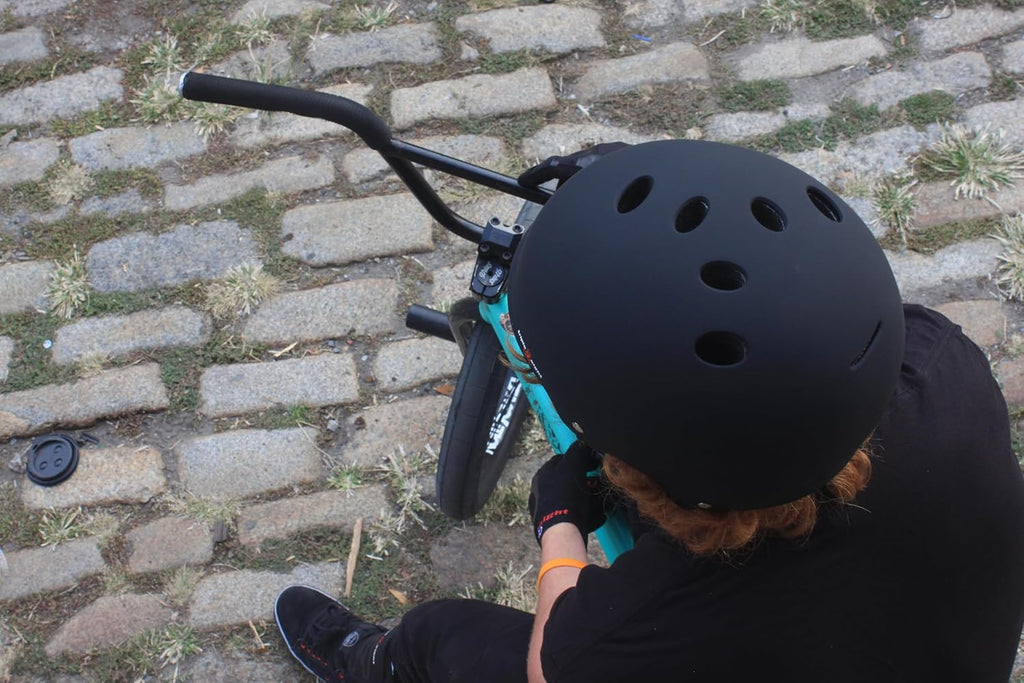Triple Eight Gotham MIPS Helmet - Perfect for Biking, Skateboarding & Roller Sports | Safety & Comfort