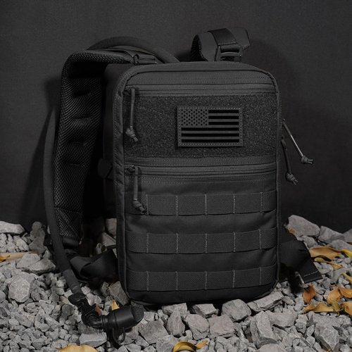 PETAC GEAR Tactical Hydration Pack for 1.5L - Lightweight Water Reservoir Heavy Duty Molle Backpack for Hiking, Cycling, Running, Hunting（BK）