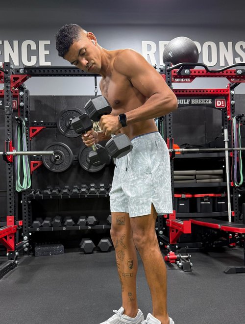maamgic Men's Gym Running Shorts 7 Inch Quick Dry Athletic Workout Shorts with Zipper Pockets No Liner Geometric Grey Large