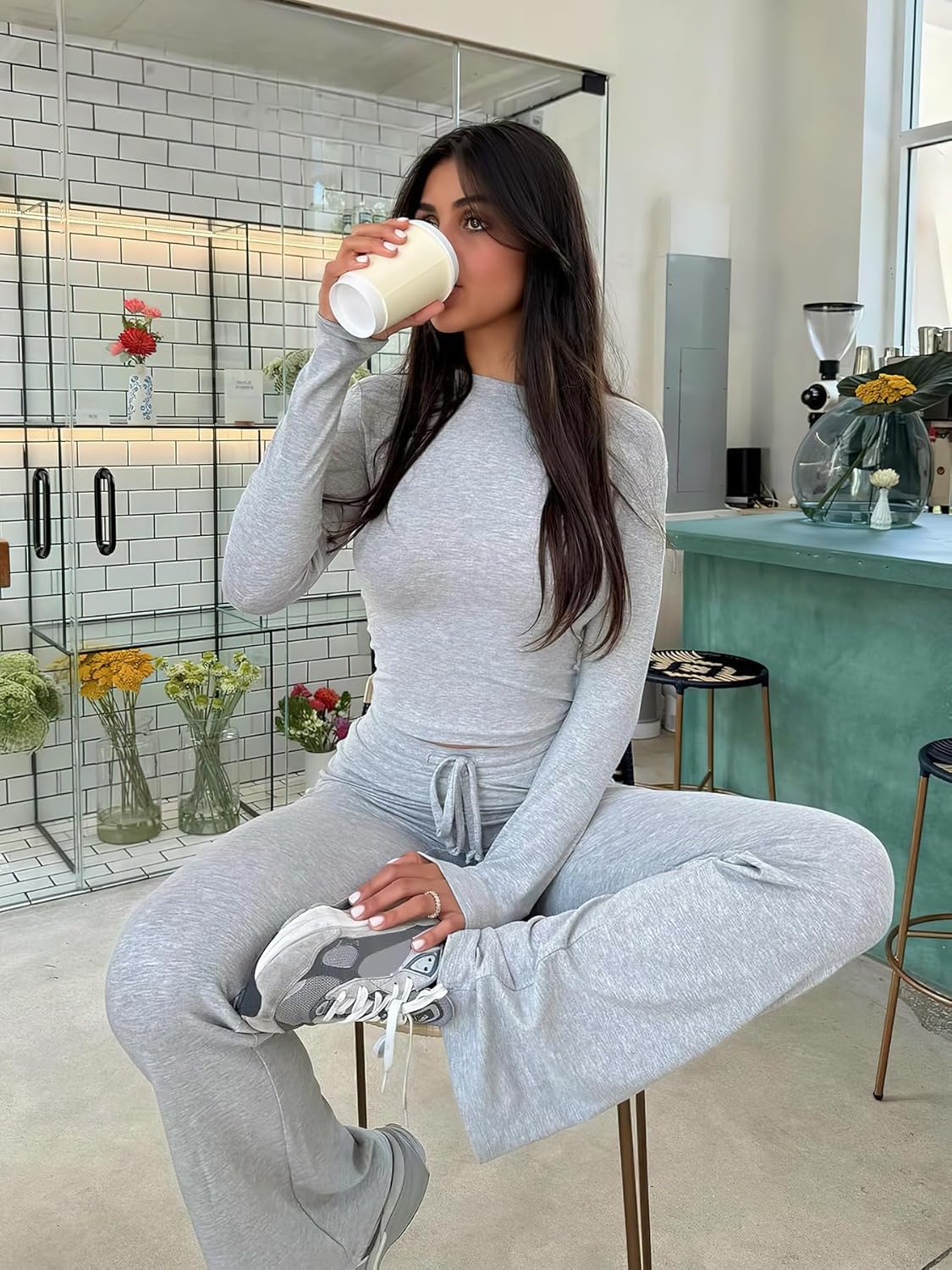 YEOREO Women's Two-Piece Lounge Set - Long Sleeve Top & Drawstring Wide Leg Pants | Ava Matching