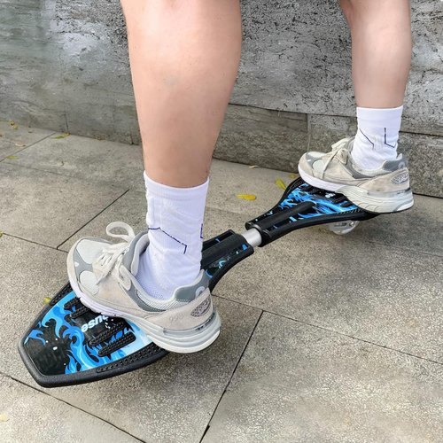 Simcat Caster Board, Skateboard with 360-degree Casters and Illuminating Wheels, Lightweight Durable Twistboard for Kids, Teenagers and Adults (A)
