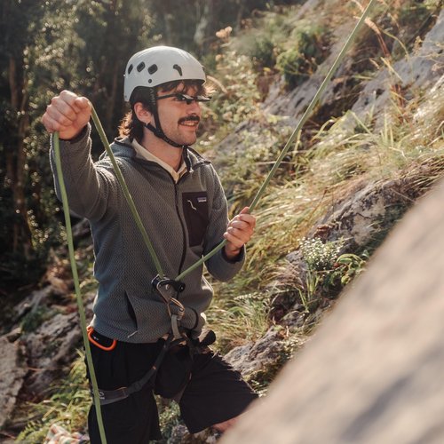 BG Climbing Belay Glasses for Rock Climbing – Comfortable Prism Glasses for Belaying – Climbing Gear & Accessories for Belayers (Black)