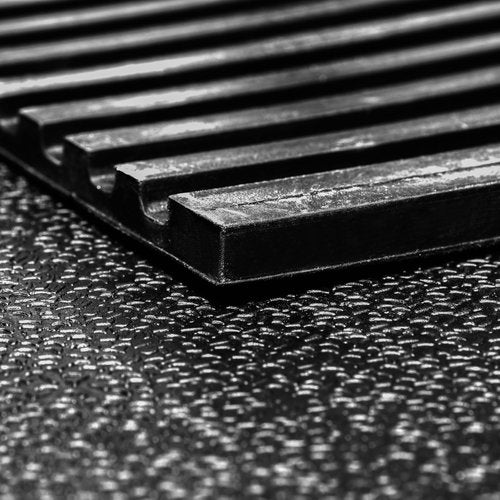 Heavy Duty Gym Flooring Mat - 3.5' x 6' x 3/4" Thick Rubber Mat - Solid Black - Ideal for Home Gyms, Commercial Fitness Centers, Workouts, and More