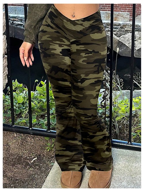WDIRARA Women's Camo Print Elastic Waist Flare Leggings Crossover Bell Bottom Pants Army Green X-Large
