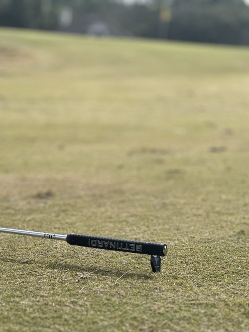 Divot Tool with Alignment Ball Marker