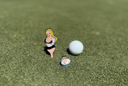 Golf Divot Tool Blonde Babe with Magnetic Ball Marker, Single Prong