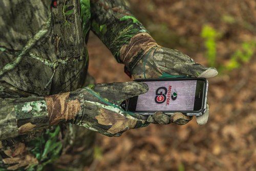 Mossy Oak Camo Hunting Gloves - Lightweight Design for Enhanced Grip | Perfect for Outdoor Adventures