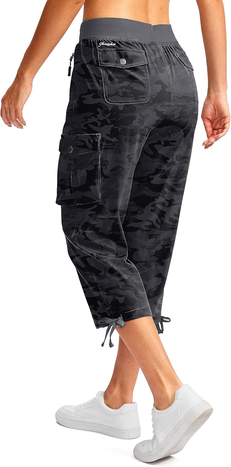 Soothfeel Women's Cargo Capris Pants - Lightweight Quick-Dry Travel & Hiking Wear | 6 Pockets