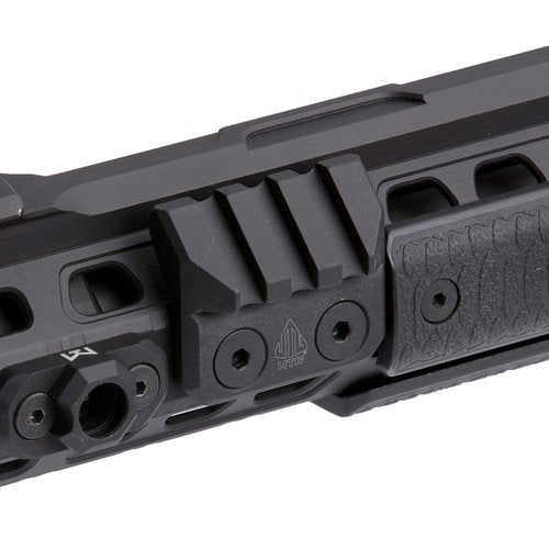 UTG Angled Picatinny Mount, Black