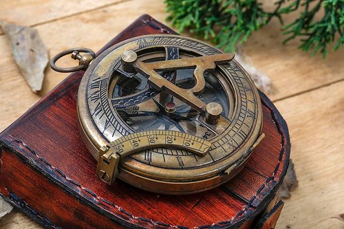 Engraved Go Confidently Brass Compass Quote Gift for Men, Dad, Son - Solid Brass, Antique Finish, Water Resistant, Motivational Quote, Unique Gift for Him or Her