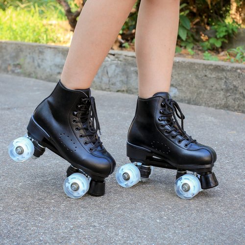 Ugboiu Roller Skates for Men and Women, Black Derby Roller Skates with 4 Shiny Wheel, Classic Double-Row Skates for Indoor and Outdoor