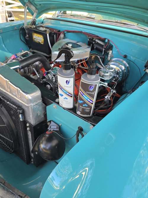 VitalEQ Gearhead Magic Golf Cart/Marine Protection. Cleaner & Protection for Vinyl Seats,Glass and Tires. Protective Spray Coat for All Surfaces.