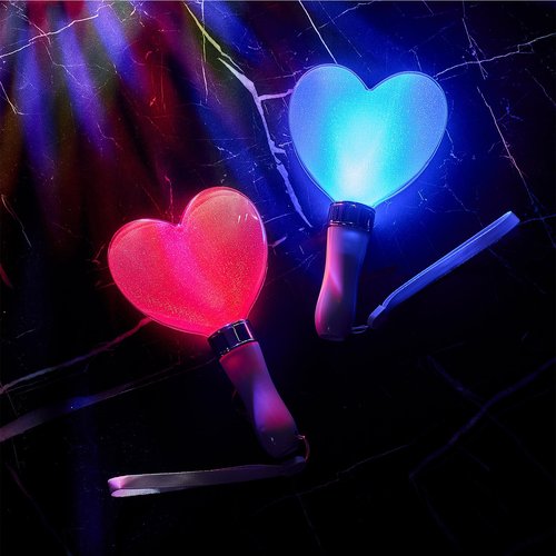 Lewtemi 2 Pcs 15 Color Concert Light Stick 9.8 Inch Heart Shaped Reusable 2 Lighting Modes Bright LED Multicolor Glow Flashing Light Sticks Hip Hop Fans Gift Glow in The Dark Party Favor Supplies