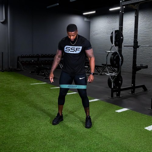 Serious Steel Fitness Fabric Mini Loop Non-Slip Resistance Band Set, Warm-Up, Physical Therapy, Glute Training, Speed and Agility Exercise Bands (Level 3 - Medium (Green))