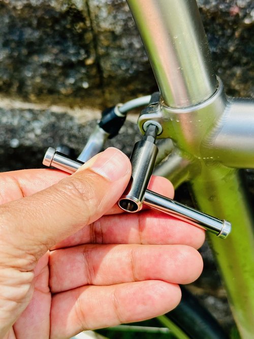 Titanium Bike Multi-Tool by LITHE GOODS. Lightweight EDC tool kit, road and mountain bike accessory