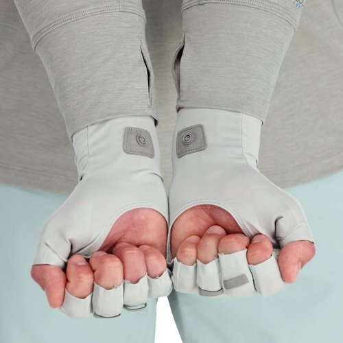 Simms SolarFlex UPF 50+ Fingerless Gloves - Premium Hand Protection, Quick-Dry, Breathable, UV Shield for Fishing and Outdoor Activities, Lightweight and Durable (Sterling, Medium)