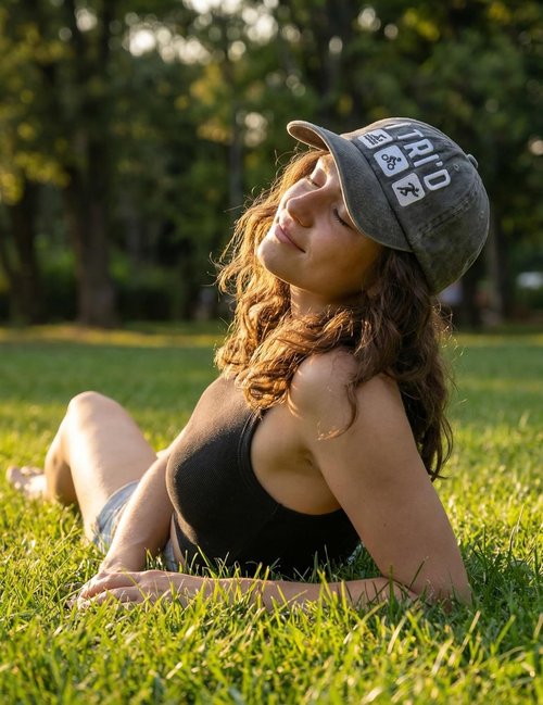 InnoBeta Triathlon Hat - Adjustable Embroidered Baseball Cap for Men & Women | Gray Gift Idea