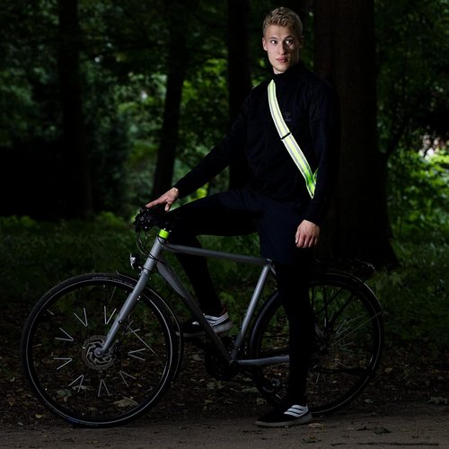 Navaris Reflective Sash - Nighttime Safety Gear for Walking, Cycling, Running - Yellow with Pocket & Carabiner Clip