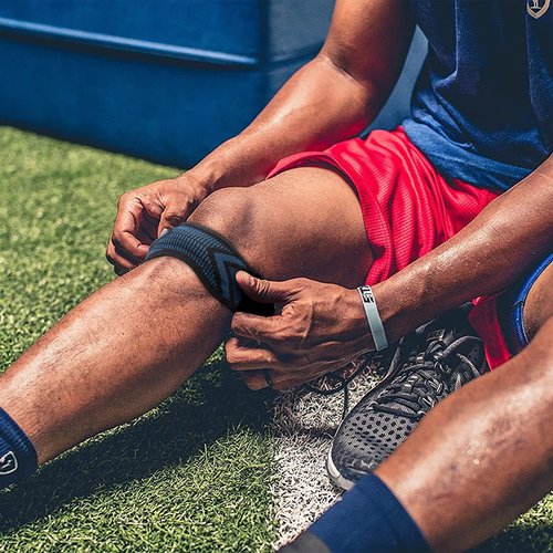 NEENCA Patella Tendon Knee Strap with Gel Pad, Knee Strap Brace for Pain Relief & Patella Stabilizer. Support Strap for Workout, Runner, Jumpers Knee,Tendonitis, Squats, Arthritis