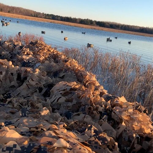 LOOGU Camo Netting, Camouflage Net Blinds Great for Sunshade Camping Shooting Hunting