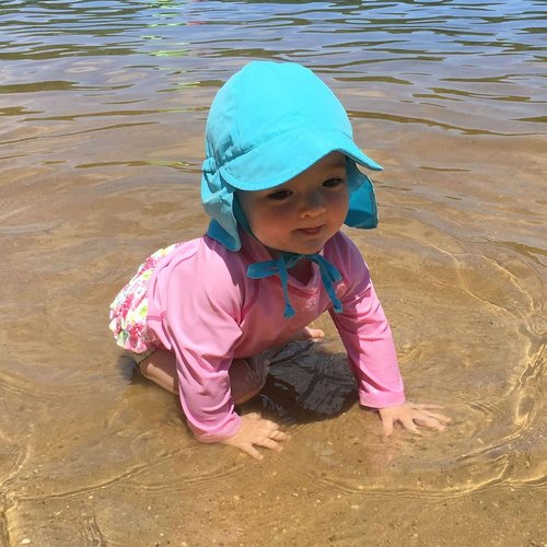 Green Sprouts Unisex Baby Flap Sun Protection Swim Hat - Lightweight & UV-Resistant Design