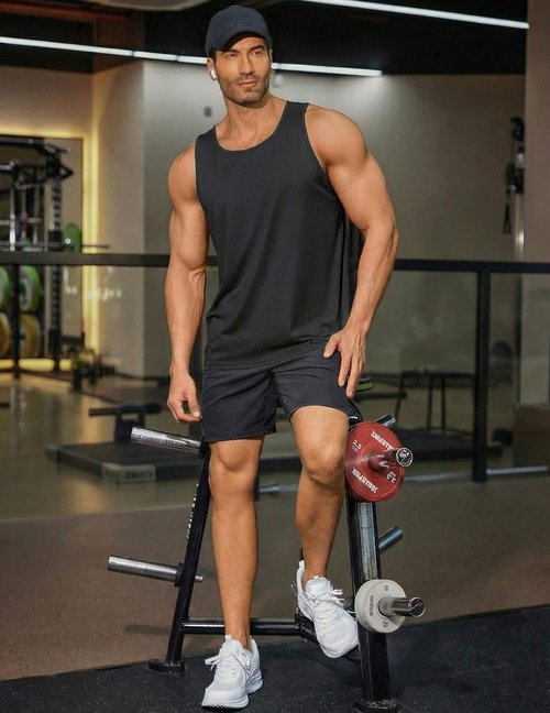 PINSPARK Mens Tank Tops Summer Quick Dry Athletic Sleeveless Shirts UPF 50+ Gym Workout Running Beach Muscle Tee Breathable Black