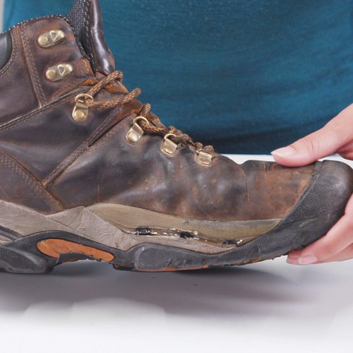 GEAR AID Aquaseal SR Shoe Repair Adhesive - Fix Holes in Hiking Boots & Shoes, Clear, 1 oz
