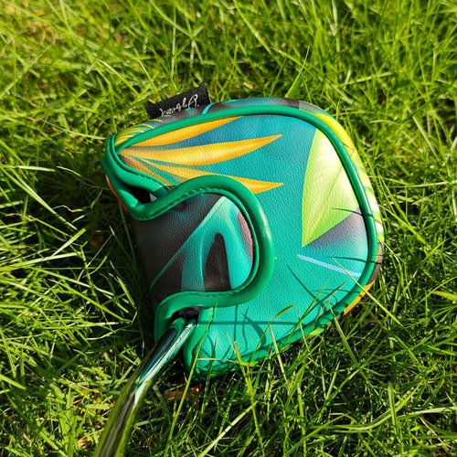 DYBEN - Magnetic Mallet Putter Cover - Cool and Funny Golf Putter Head Cover - Durable Leather Protection - Universal Fit for Mallet Putters - 5.11"L x 5.31" W