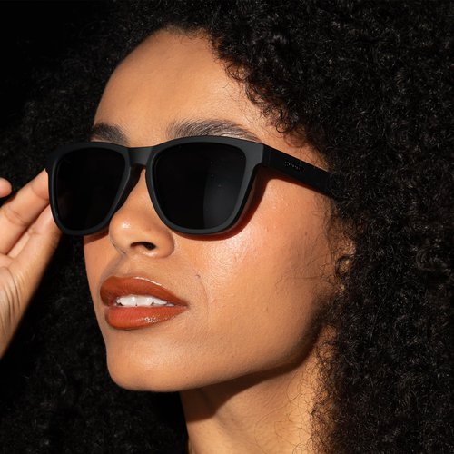 goodr A Unicorn's Calamity Polarized Sunglasses, Medium Sized (OG), Black Solid Frames with Black Non-Reflective Glare Reducing Lenses, UV400 Protection, No Slip, No Bounce