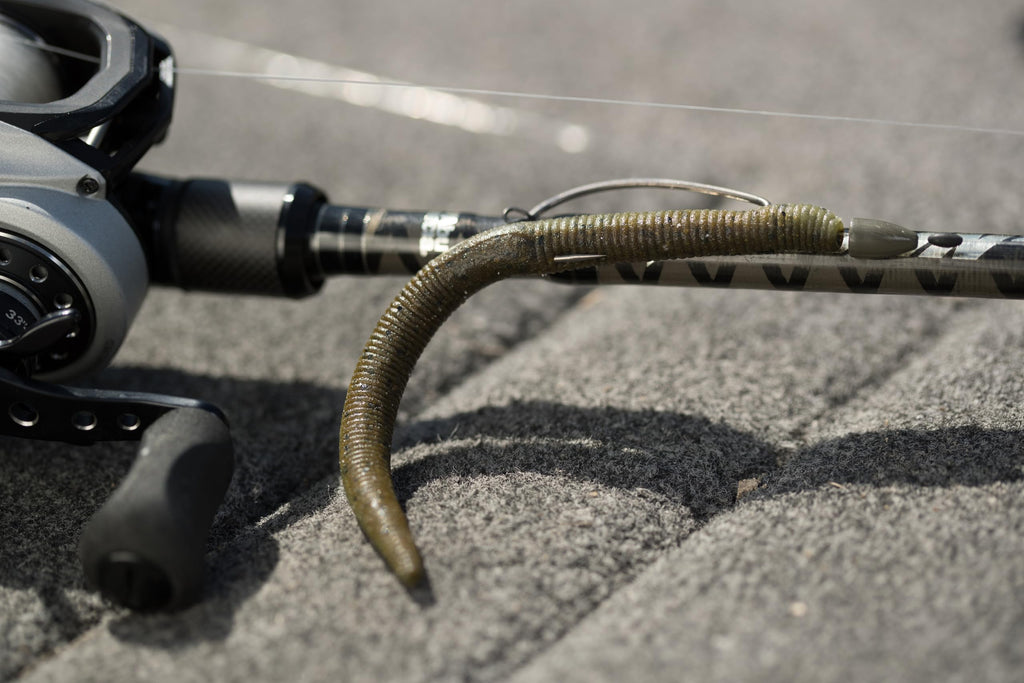 Berkley PowerBait® MaxScent The General Fishing Bait, Baby Bass, 5in | 13cm, Soft Stick Bait with Irresistible Scent & Flavor, Classic Stick Bait Action, Deadly Bass Fishing Bait