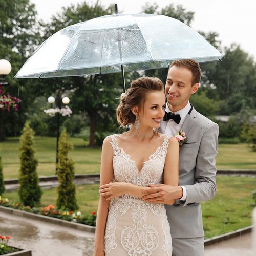 G4Free 62 Inch Clear Golf Umbrella Transparent Auto Open Large Stick Umbrella Oversized Windproof Waterproof with Sleeve for Women Men