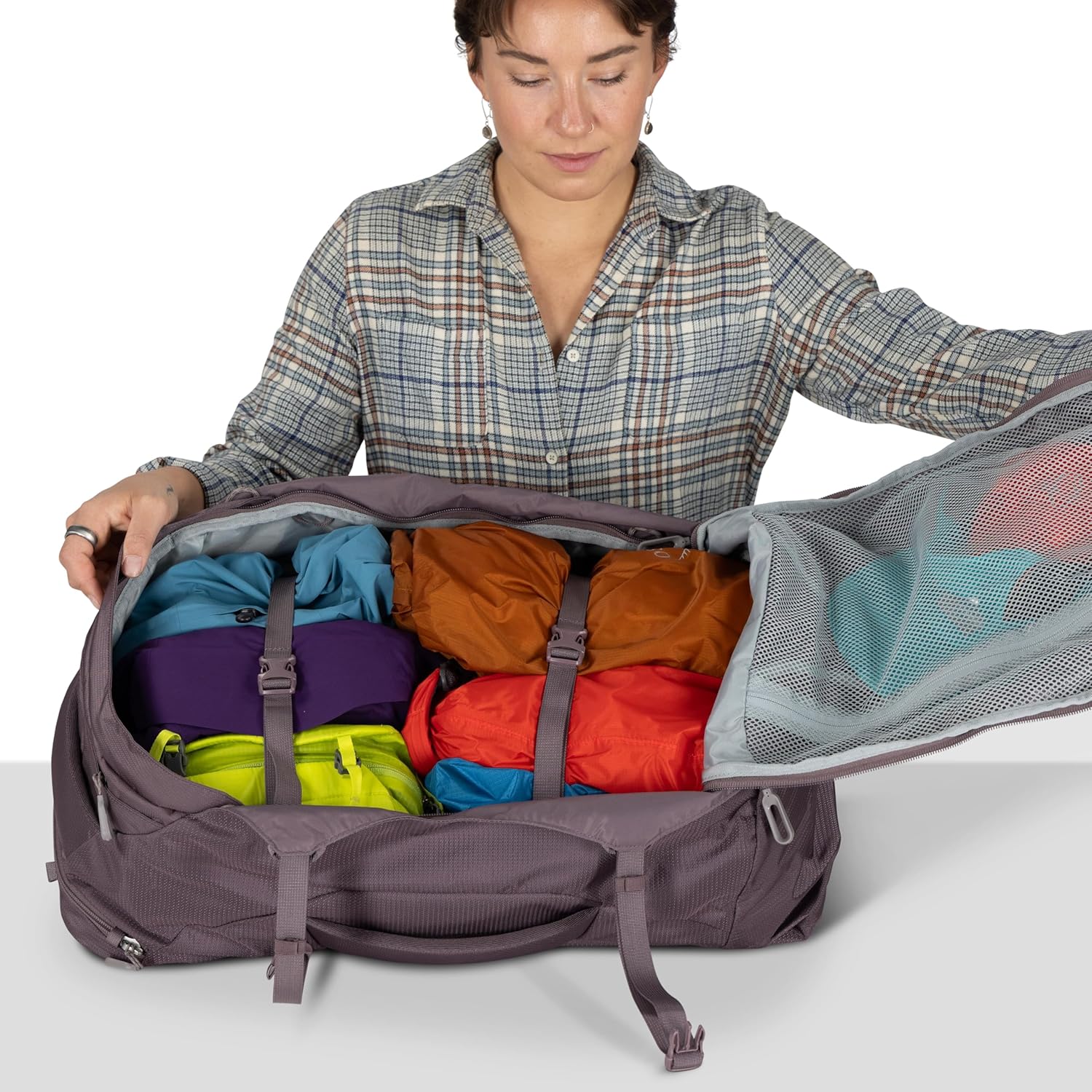 Osprey Fairview 40L Women's Travel Backpack - Versatile Carry-On with Laptop Sleeve & Toiletry Pocket, Black