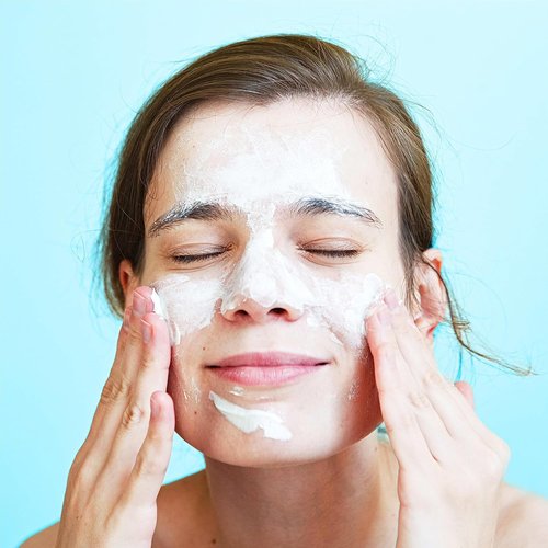 Neutrogena Oil-Free Acne Face Wash - 2% Salicylic Acid Exfoliating Scrub for Oily Skin | 4.2 fl. oz