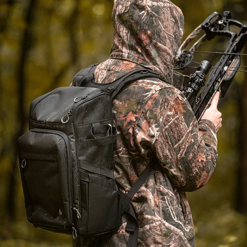 UTG Trail Seeker, Trail Cam Backpack, Black