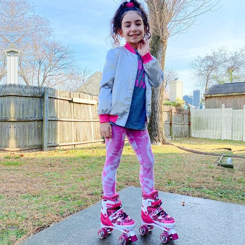 Kuxuan Skates Boys and Girls Camo Adjustable Roller Skates with Light up Wheels, Fun Illuminating Rollerskate for Kids Girls Youth