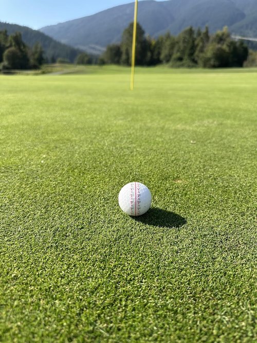 ACCUFLI Max Soft Golf Balls - Enhanced Performance & Feel | Perfect for All Skill Levels