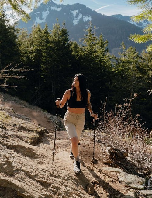 G Gradual Women's Hiking Shorts - Lightweight Quick-Dry Bermuda with Zipper Pocket | 13" Knee Length