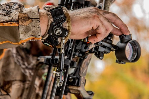 TRUGLO Nitrus Release Boa Strap Realtree APG