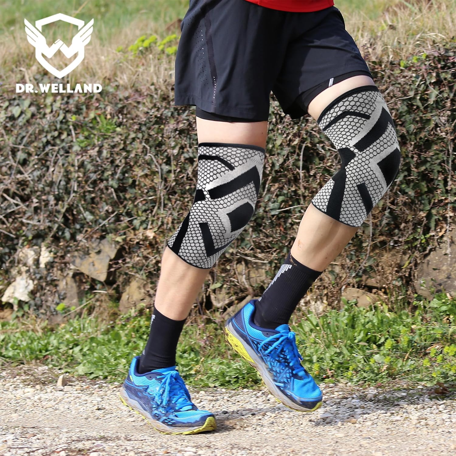 Skiennix Knee Support Brace - Thermal Compression Pads for Men & Women | Pain Relief for Meniscus Tear & ACL (Large)